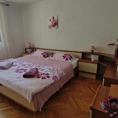 Apartment Celija *